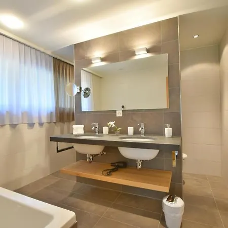 Royal B26 * Riederalp